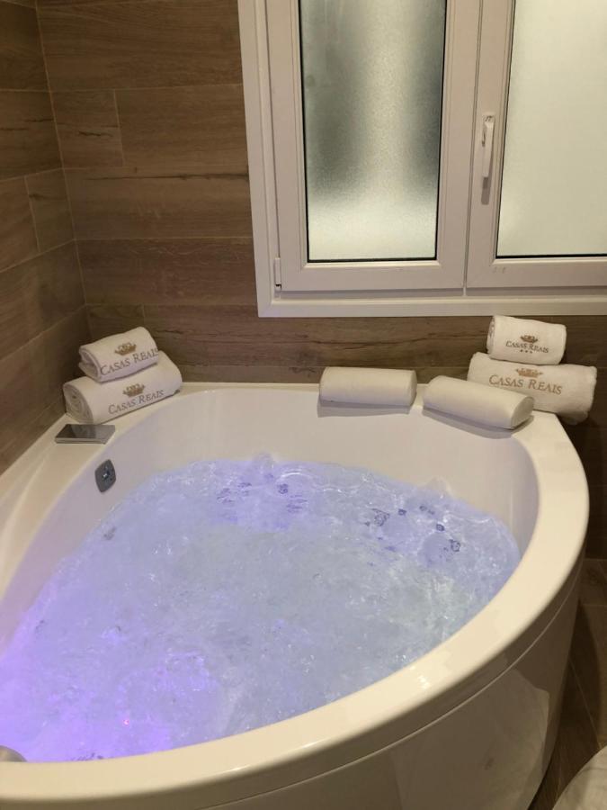 Luxury Apartment With Jacuzzi سانتياغو دي كومبوستيلا المظهر الخارجي الصورة